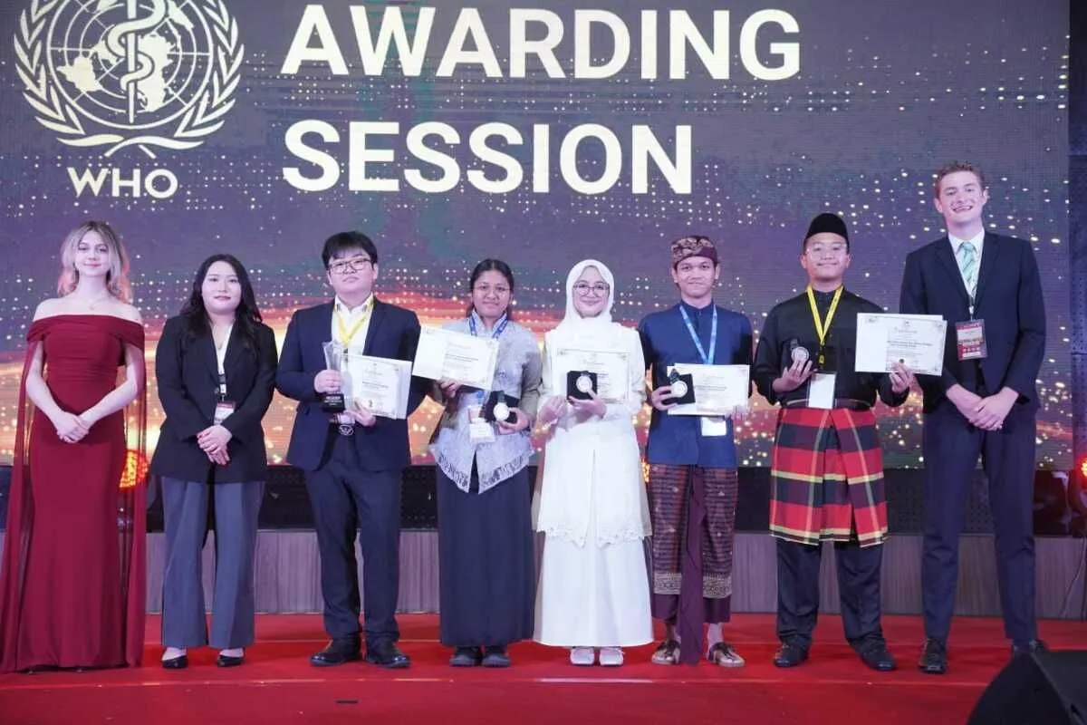 Delapan Pelajar Indonesia Harumkan Nama Bangsa di AWMUN X Kuala Lumpur